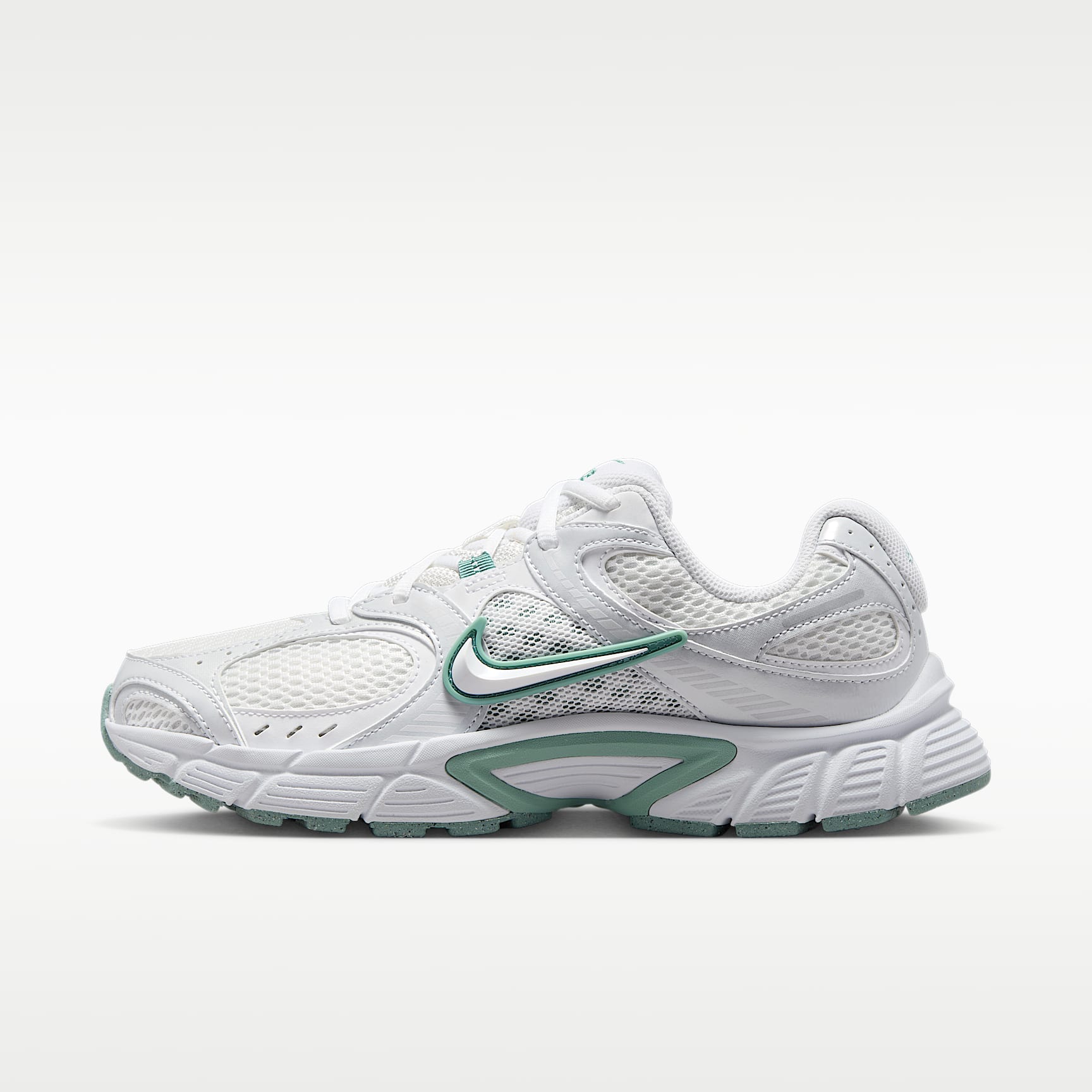 Nike V5 RNR Women's Shoes with Reflective Accents. Nike.com